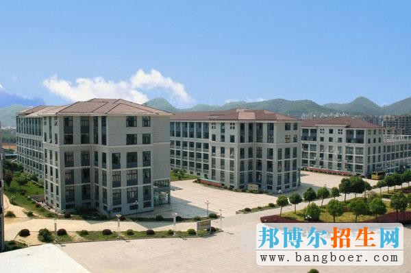 浙江長征職業(yè)技術學院校園一角3921