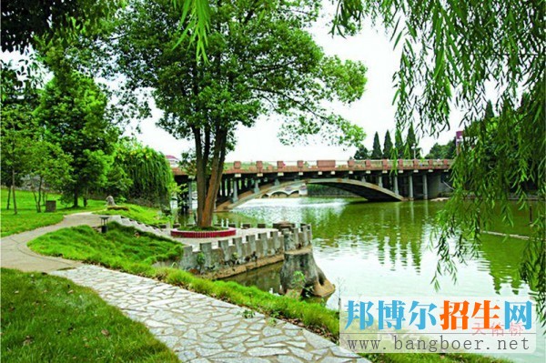 華東交通大學文達湖6204