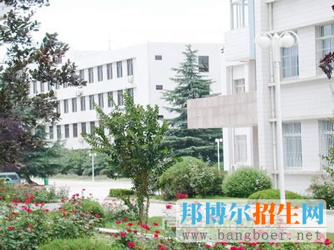 安徽郵電職業(yè)技術(shù)學(xué)院校園一角5033