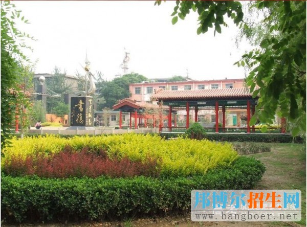 山西信息職業(yè)技術(shù)學院校園一角3086