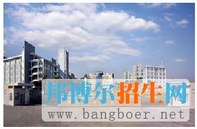 溫州科技職業(yè)學(xué)院院門全景4096