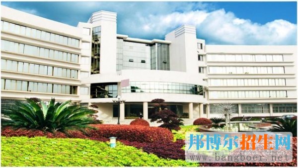 湖南理工學院南湖學院校園一角11806