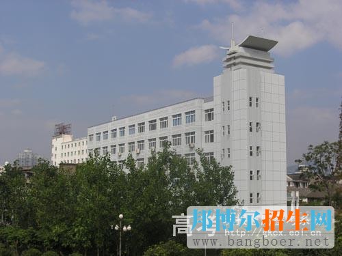 臺(tái)州科技職業(yè)學(xué)院校園一角4020