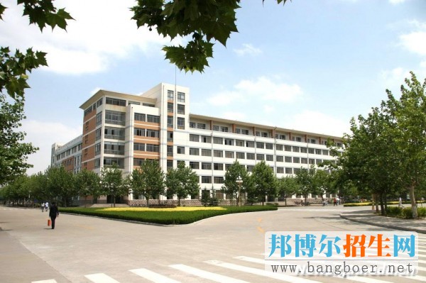 青島農(nóng)業(yè)大學(xué)工程樓7045
