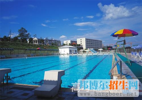 長(zhǎng)沙民政職業(yè)技術(shù)學(xué)院校園一角12045