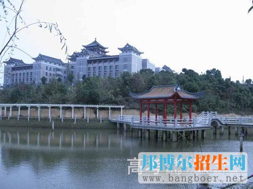 長(zhǎng)沙民政職業(yè)技術(shù)學(xué)院校園一角12034
