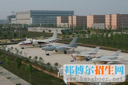 西安航空學院機務乘務實習區(qū)4624