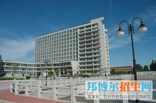 天津農(nóng)學院校園一角1176