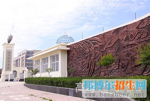 西安培華學(xué)院校園一角4527