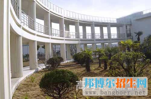 馬鞍山師范高等專科學校校園一角4580