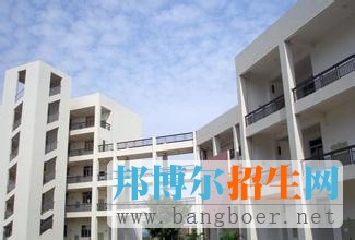 新疆兵團警官高等?？茖W(xué)校