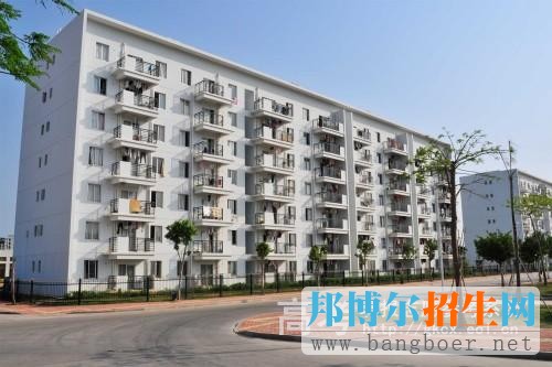 廈門南洋職業(yè)學院校園一角6144