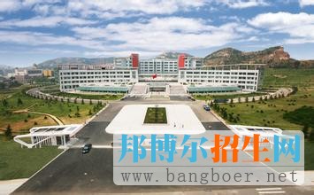 青島科技大學
