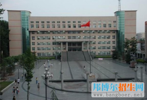 　　長(zhǎng)冶學(xué)院