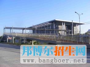 北京工商大學11