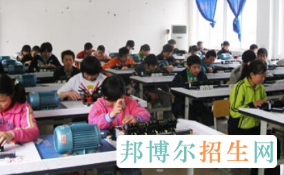 重慶市萬(wàn)州電子信息工程學(xué)校