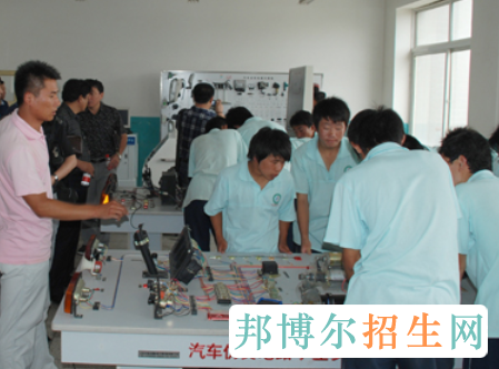 重慶市永川工商學(xué)校