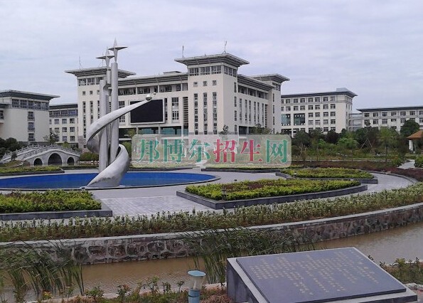 湖北中醫(yī)藥高等?？茖W(xué)校