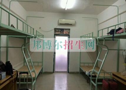 益陽(yáng)醫(yī)學(xué)高等?？茖W(xué)校
