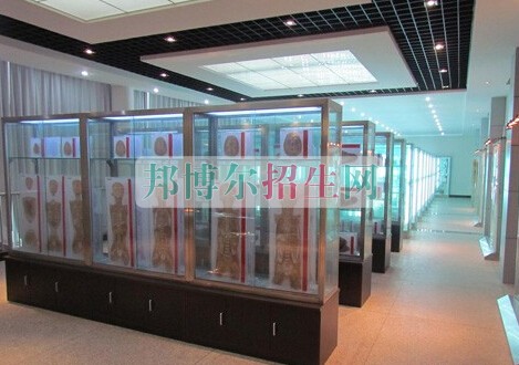 益陽(yáng)醫(yī)學(xué)高等專科學(xué)校