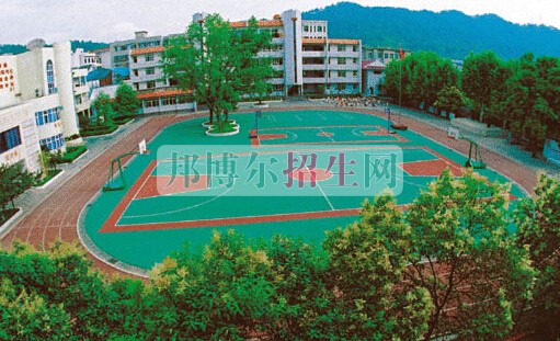 遵義計(jì)算機(jī)學(xué)校