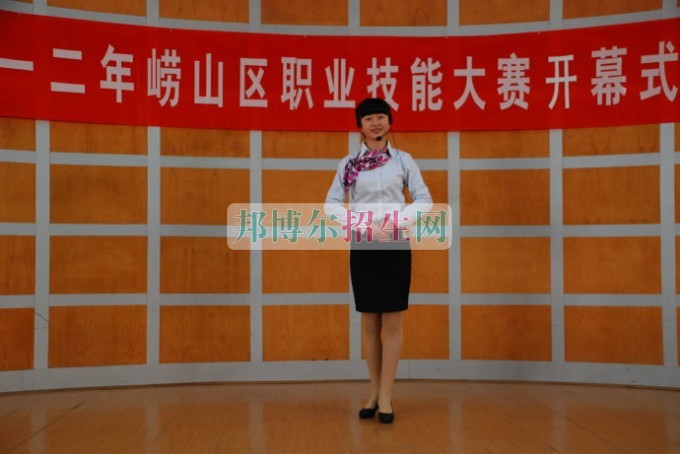 好一點的導(dǎo)游學(xué)校