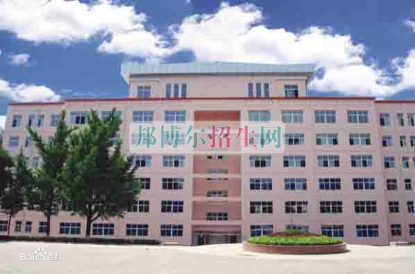 哪個導游學校最好