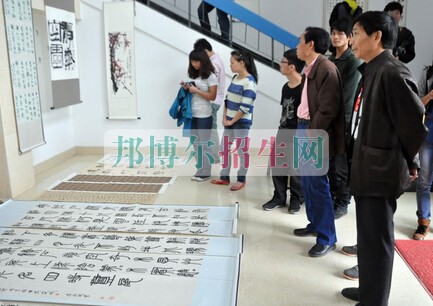 六盤水市復興職業(yè)技術學校