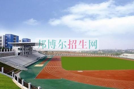 高中沒畢業(yè)可以學計算機多媒體技術(shù)嗎