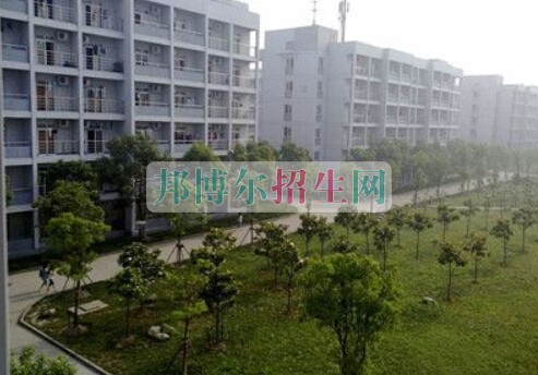 四川省公路職業(yè)技術學校