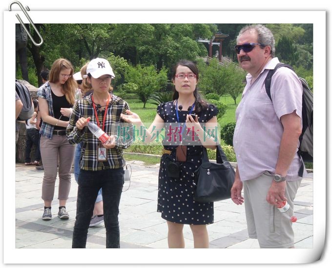成都好一點的導(dǎo)游大專學校