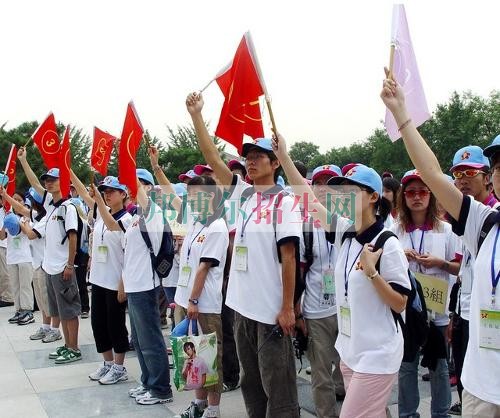 成都哪些大專學(xué)校有導(dǎo)游