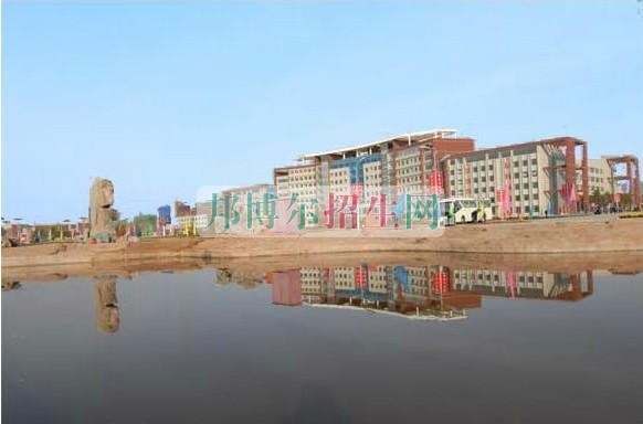 成都有哪些收汽車(chē)電子技術(shù)的大專(zhuān)
