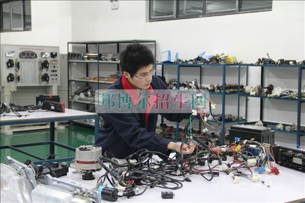 成都汽車電子技術(shù)就業(yè)形勢怎么樣