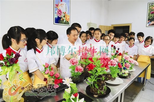 成都內(nèi)比較好的烹飪工藝與營(yíng)養(yǎng)大專(zhuān)學(xué)校