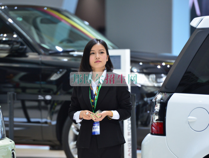 成都內(nèi)汽車(chē)服務(wù)與營(yíng)銷(xiāo)好的大專(zhuān)排名