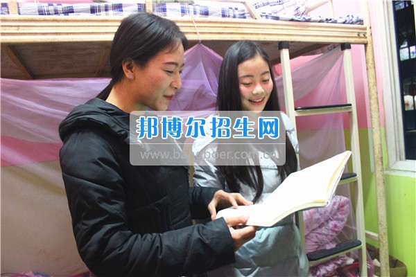 成都希望幼師學(xué)校是責(zé)任？更是一種愛！