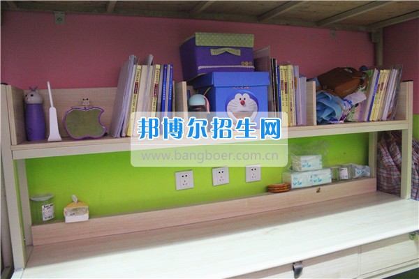 成都希望幼師學(xué)校是責(zé)任？更是一種愛！