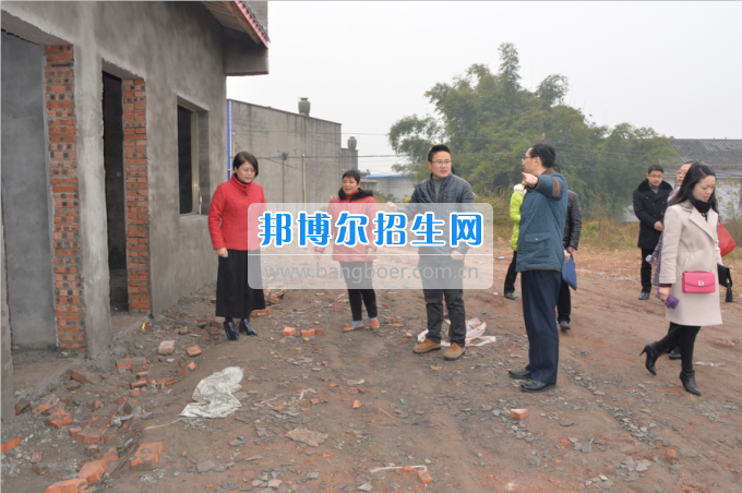川南幼兒師范高等?？茖W(xué)校“走基層、送溫暖”活動