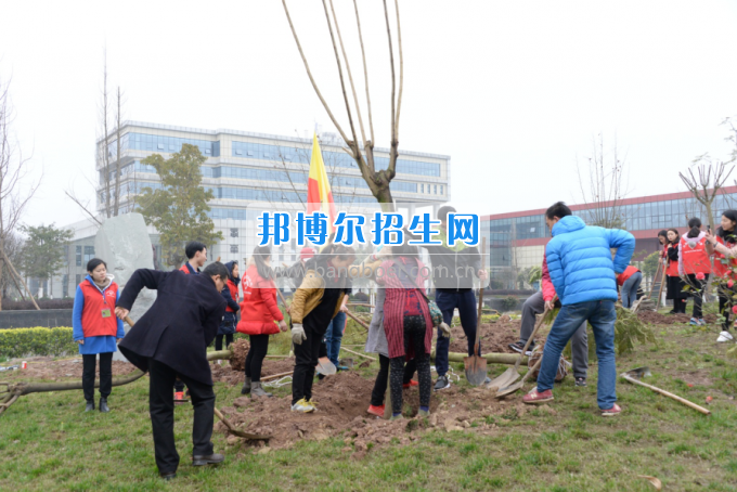 川南幼兒師范高等?？茖W(xué)校學(xué)前教育二系黨日活動