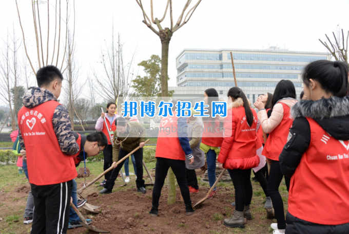 川南幼兒師范高等?？茖W(xué)校學(xué)前教育二系黨日活動