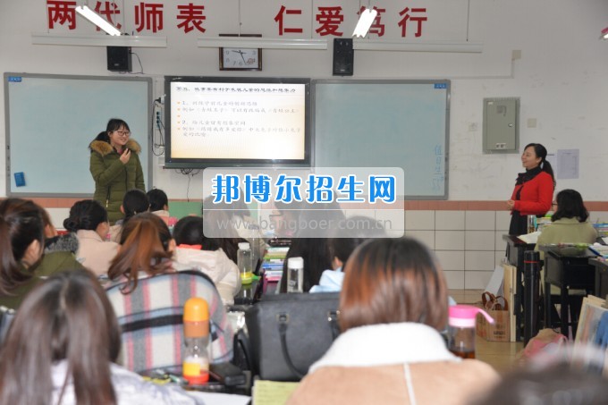 川南幼兒師范高等?？茖W校2017質(zhì)量年：撲下身子抓落實