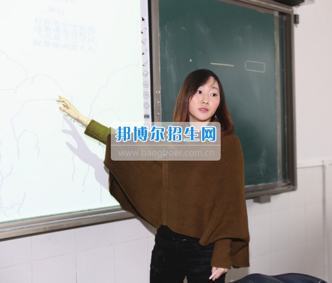 川北幼兒師范高等?？茖W(xué)校上好新學(xué)期第一課 嚴(yán)把課堂教學(xué)質(zhì)量關(guān)