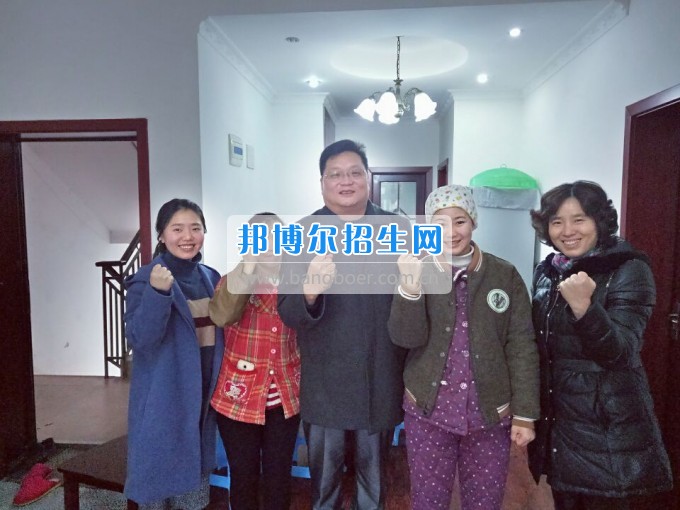 重慶航天職業(yè)技術(shù)學(xué)院關(guān)心學(xué)生生活、關(guān)注學(xué)生成長(zhǎng)