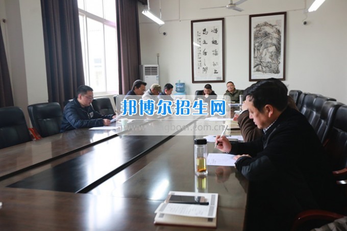 川北幼兒師范高等?？茖W(xué)校召開2017年度校內(nèi)項目經(jīng)費預(yù)算布置會