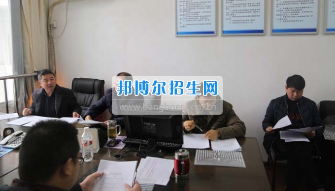四川省古藺縣職業(yè)高級中學(xué)校集智匯力，全力推進(jìn)依法治校
