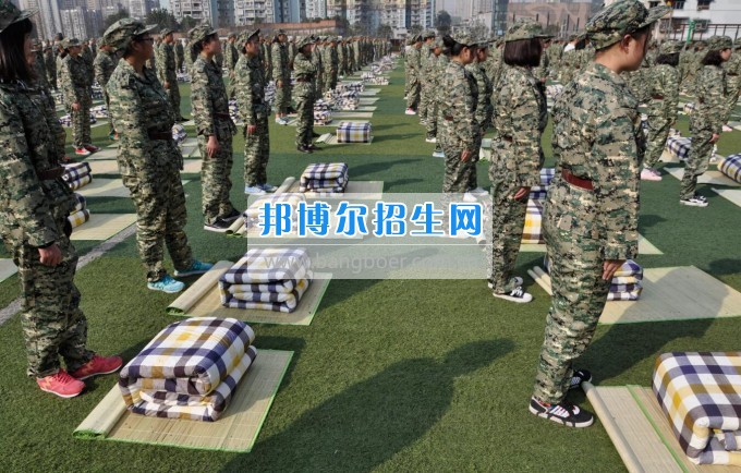 重慶工業(yè)管理職業(yè)學(xué)校新生入學(xué)系列教育