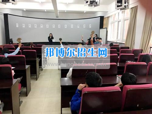 四川省旅游學(xué)校旅游管理系校園法制安全知識競賽