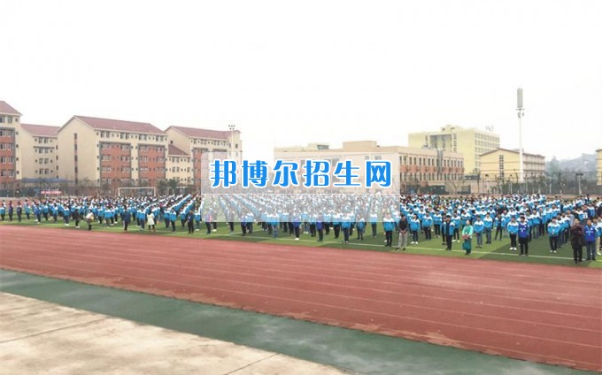 加強(qiáng)文明禮儀養(yǎng)成教育 培養(yǎng)高素質(zhì)的中國工匠——瀘職校汽車工程部文明禮儀養(yǎng)成教育培訓(xùn)活動
