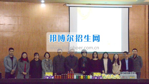 第十五屆中國(guó)大學(xué)生廣告藝術(shù)節(jié)學(xué)院獎(jiǎng)春季賽成都信息工程學(xué)院銀杏酒店管理學(xué)院站順利落幕